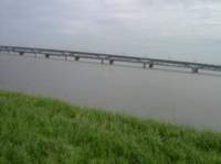 dscf1095_small.jpg